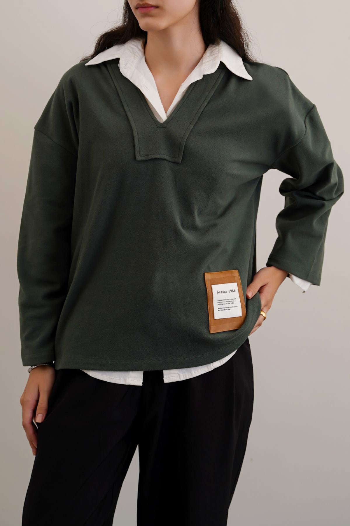 SOFT FLEECE PATCH HOODIE