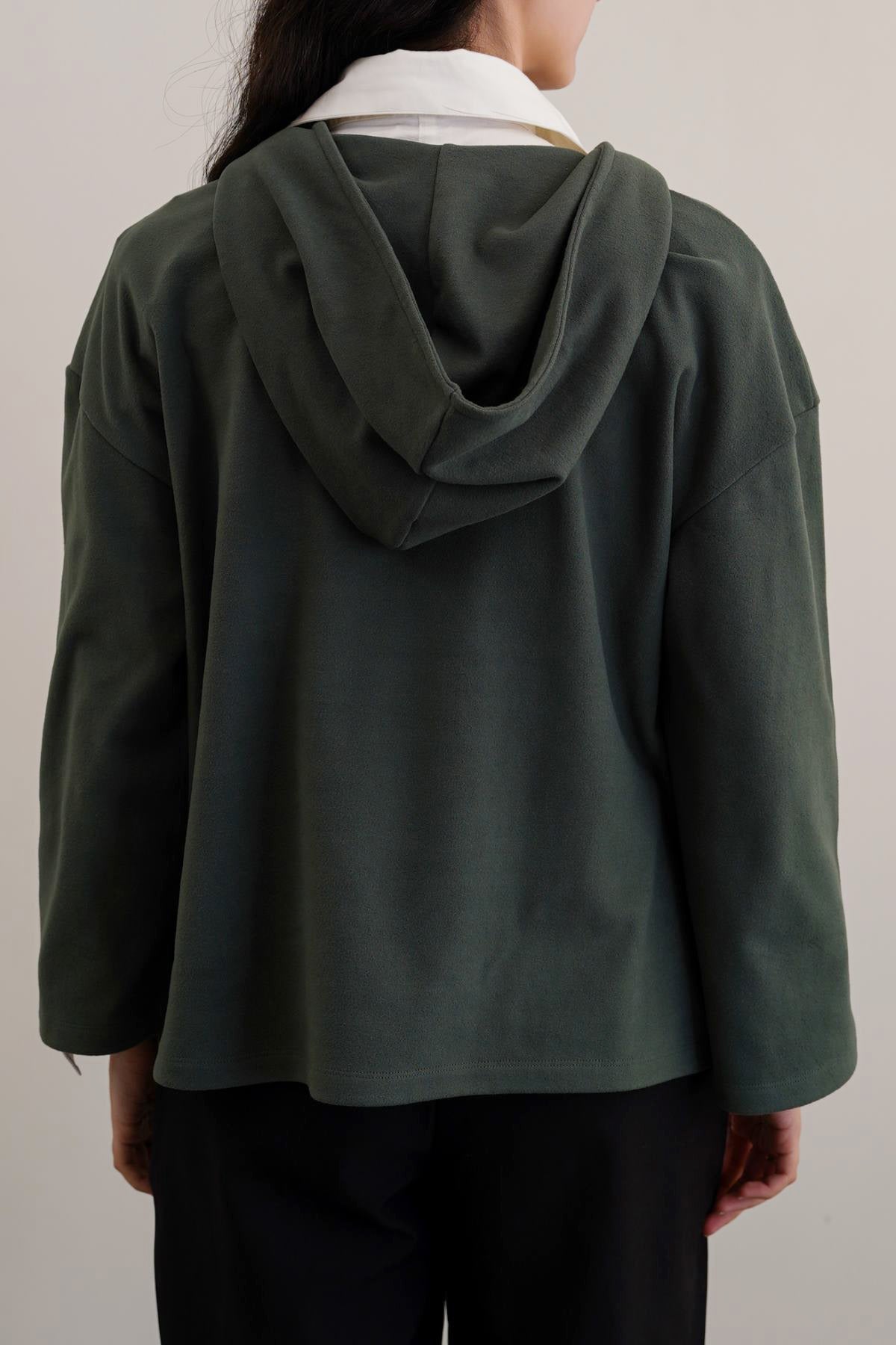 SOFT FLEECE PATCH HOODIE