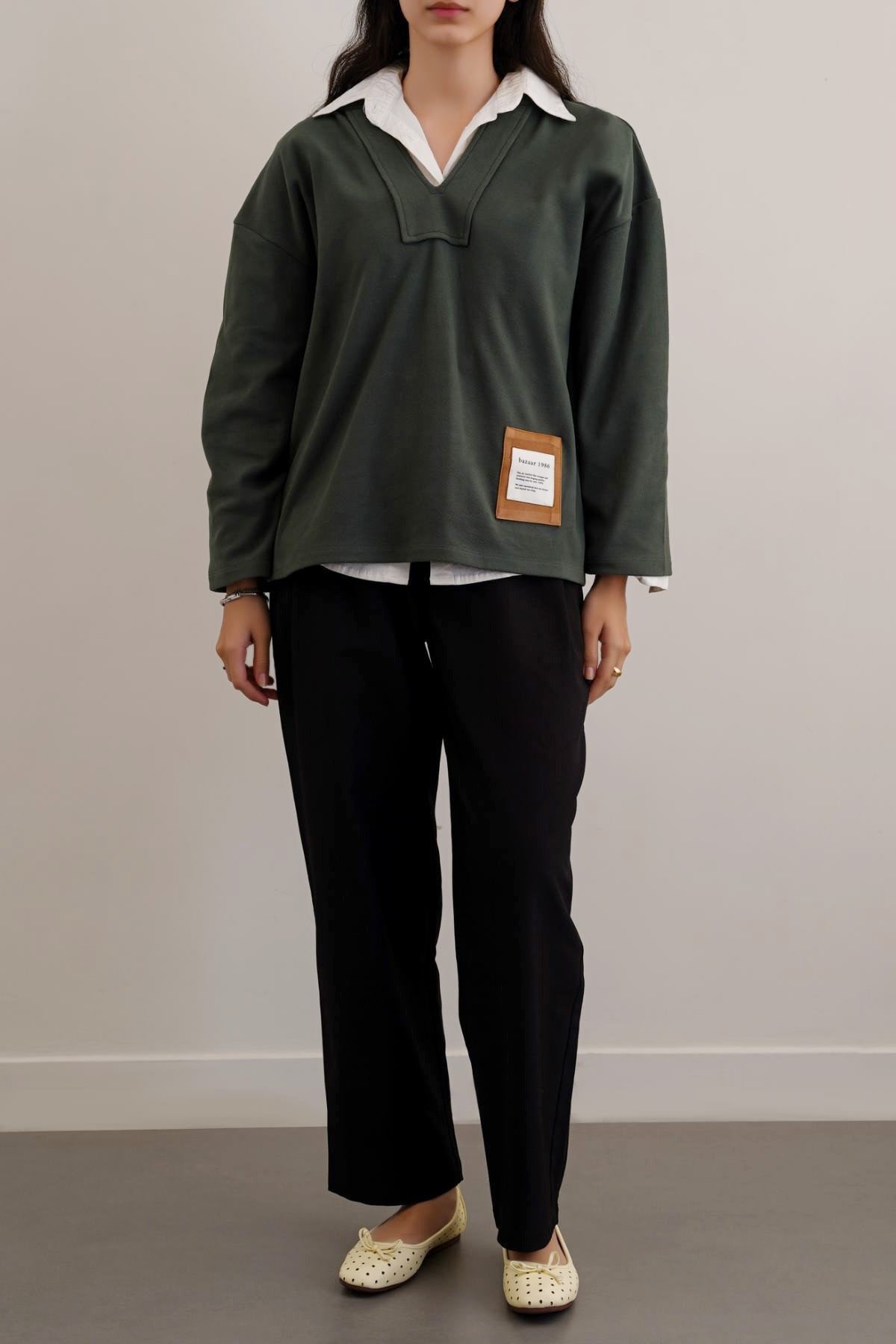 SOFT FLEECE PATCH HOODIE